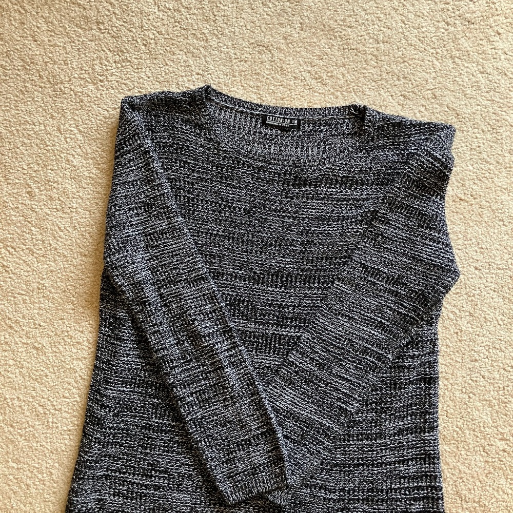 Cotton On black and white sweater